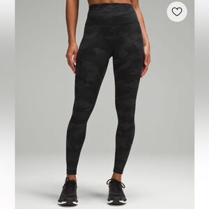 Lululemon Wunder Train Highrise Tight 28” - Black Camo - EUC - Size 6